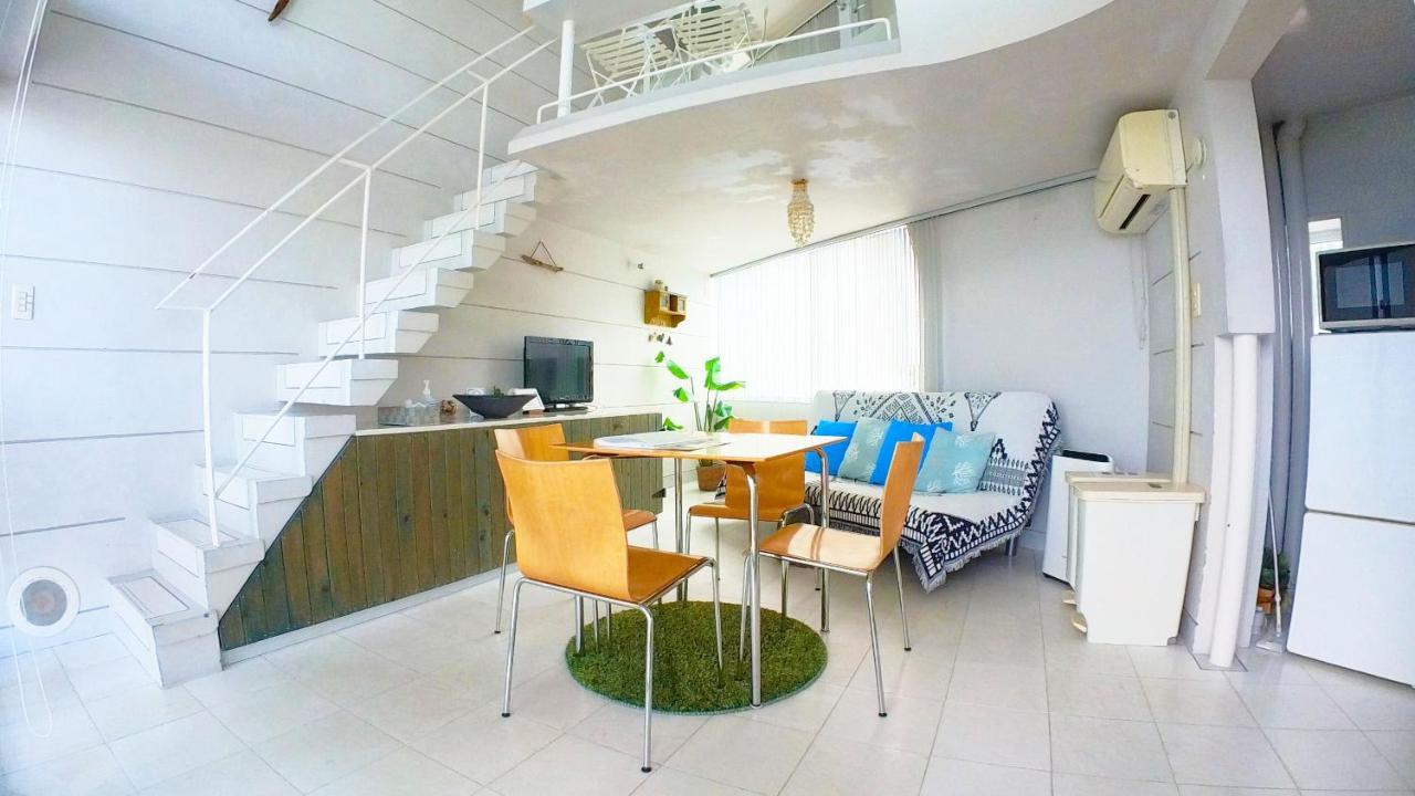 Apartmán Coral Garden 7 Pools Yomitan Exteriér fotografie