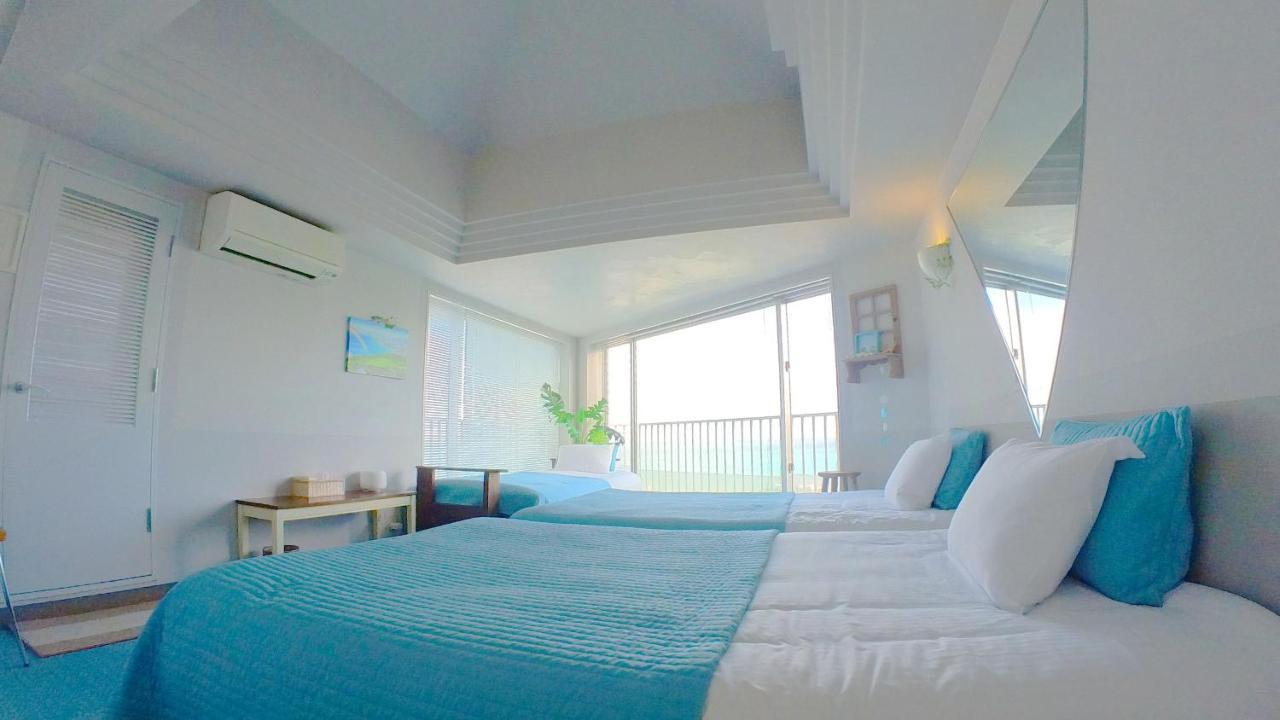 Apartmán Coral Garden 7 Pools Yomitan Exteriér fotografie